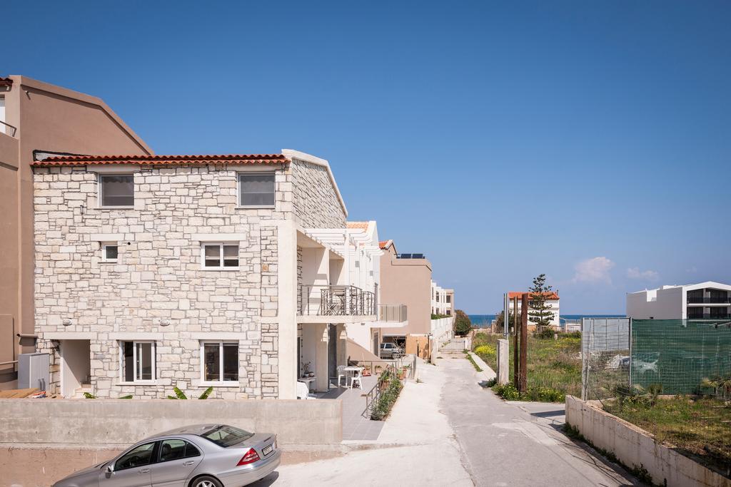 Athina Near The Sea Platania Appartement *