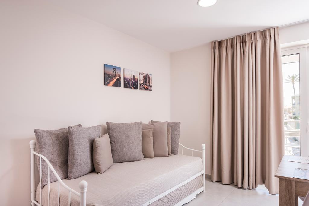 Apartamento Athina Near The Sea Platania *